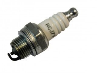 PATRIOT BP 41 Chainsaw CHAMPION RCJ7Y (NGK BPMR7A EQ.) Spark Plug