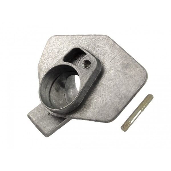 4500 5200 5800 Chinese Chainsaw Manifold & Stud